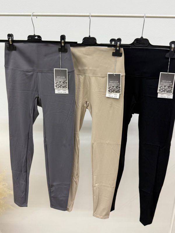 MALLAS EFECTO GUANTE ARIAE SPORT